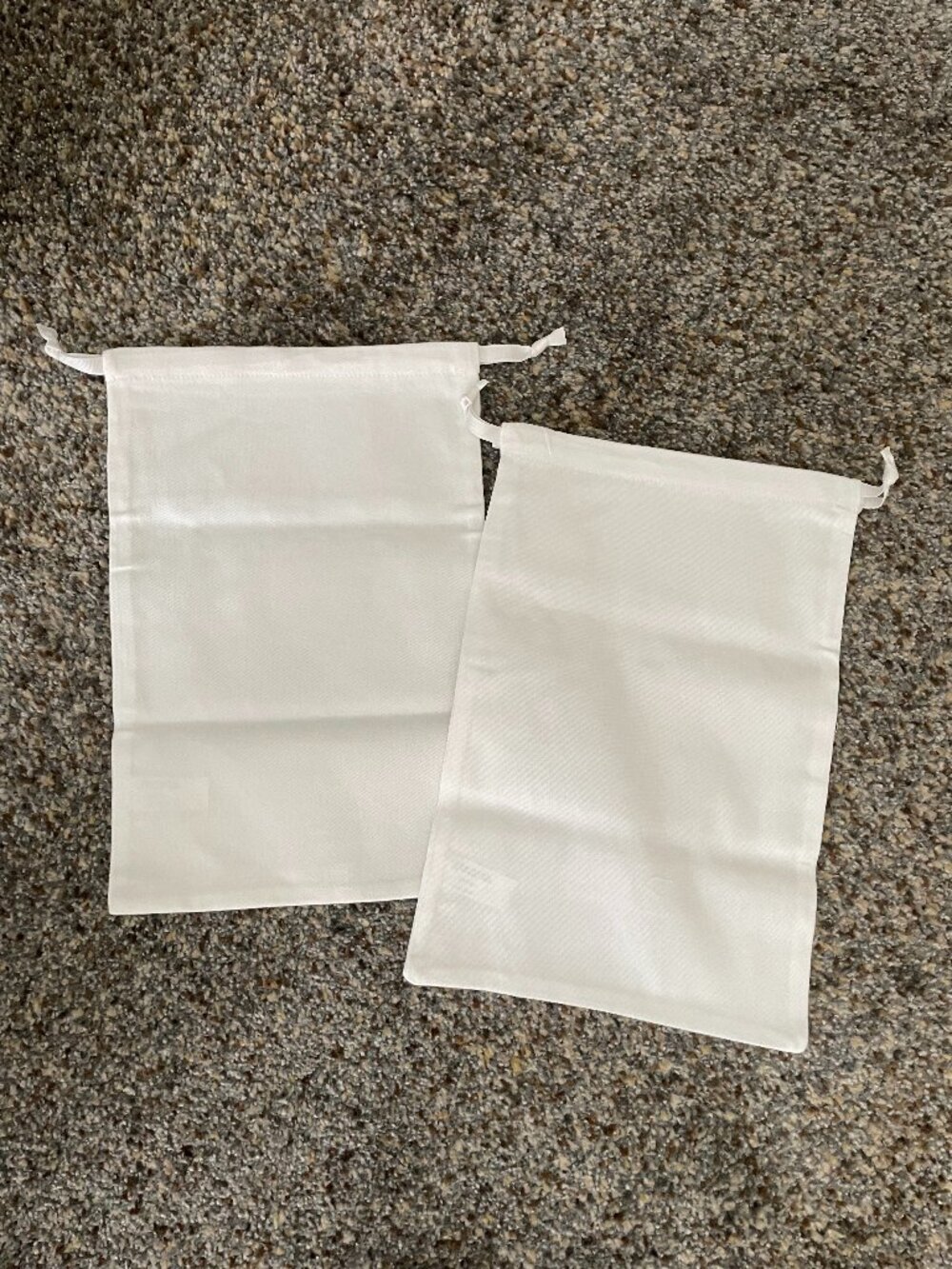 Set of Two Dior Shoe Dust Bags White with Gold Letters - Picture 2 of 9